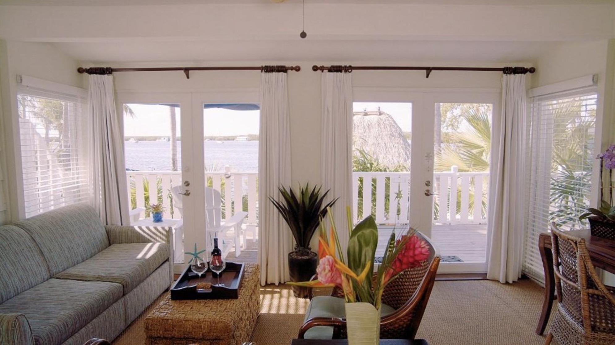 Coconut Palm Inn Tavernier Room photo
