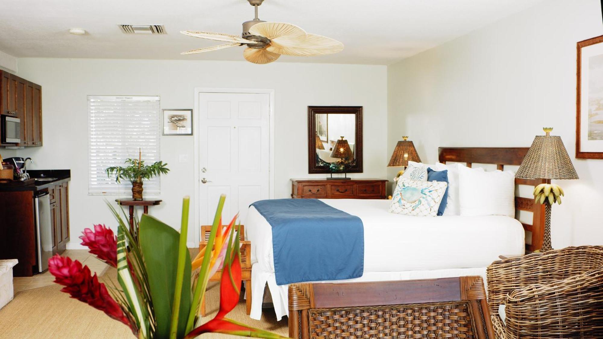 Coconut Palm Inn Tavernier Exterior photo